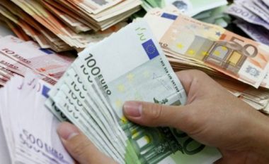 Ndalohet një serb në fshatin Bistricë, policia i gjeti në veturë afro 31 mijë euro të padeklaruara