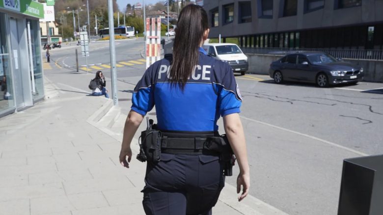 Policja zvicerane shpallet fajtore, qëlloi me armë kosovarin