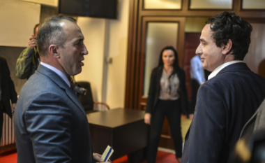 Haradinaj: Kryeministri ynë komunist po krenohet se i ka ulur shpenzimet e darkave – çka do të ndodhë me dialogun e asociacionin