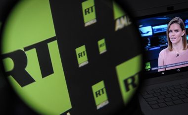 YouTube bllokon kanalin 'RT auf Sendung' në pronësi të Russia Today