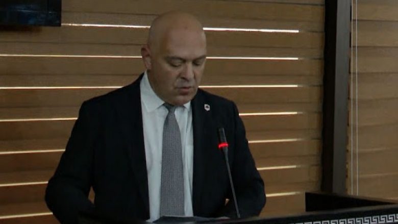 ​Gjini nis mandatin e dytë si kryetar Komune: Do të vazhdojmë punët e mira për Gjakovën