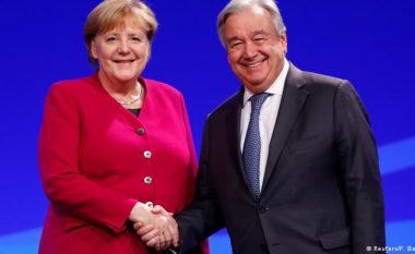 Sekretari i Përgjithshëm i OKB-së i ofron punë të re Angela Merkelit, ish-kancelarja gjermane refuzon ofertën