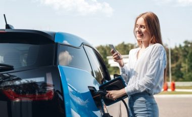 Vetëm 15 për qind e gjermanëve po mendojnë të blejnë një veturë elektrike