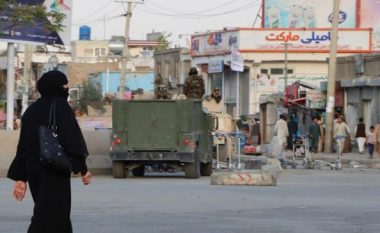Talebanët prezantojnë rregulla të reja: Sërish kufizime për gratë