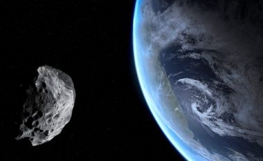 Asteroidi i emërtuar si 7482 kaloi pranë Tokës – planetit tonë sërish do t’i afrohet në vitin 2105