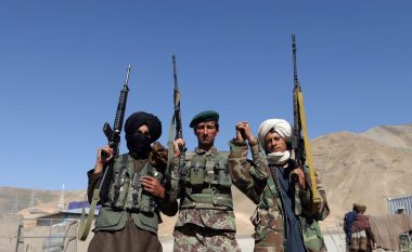 Ushtria talebane me batalion special të kamikazëve