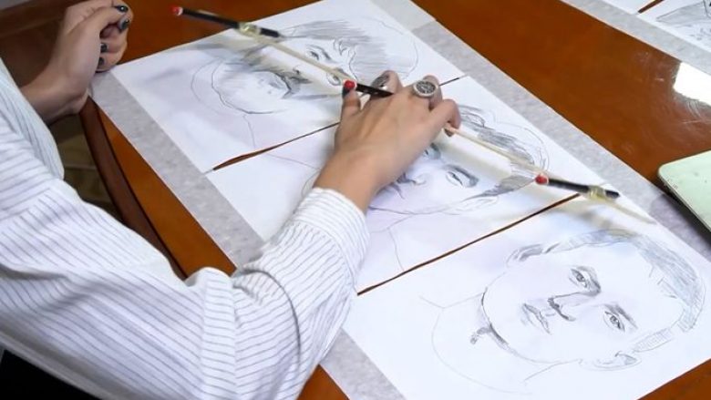 Artistja kazake ka një teknikë unike të pikturimit