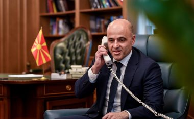 Kovaçevski-Von der Leyen: KE mirëpret dialogun mes Bullgarisë dhe Maqedonisë së Veriut