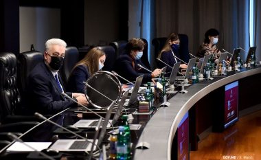 Qeveria kërkon shkurtimin e mandatit të Parlamentit të Malit të Zi