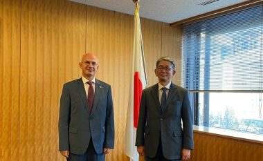 Ambasadori Sabri Kiçmari fillon punën në Japoni