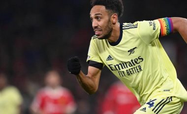 Juventus fillon bisedimet me Arsenalin për Pierre Emerick Aubameyang