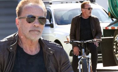 U përfshi në një aksident me katër makina në Los Angeles – Schwarzenegger nuk ndalet teksa fotografohet sërish duke bërë shëtitje me biçikletë