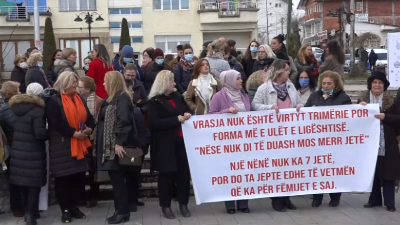 Protestojnë gratë në Skenderaj, dënohet vrasja e Lirije Qerimajt