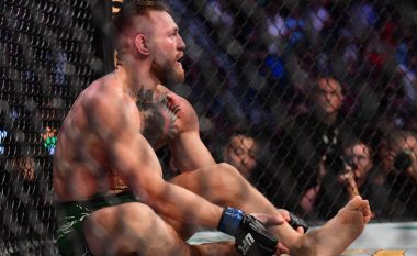 Top 5 momentet më tronditëse në UFC gjatë vitit 2021