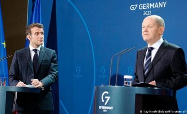 Macron pas takimit me kancelarin gjerman, Scholz: Kostoja për Rusinë do të jetë ‘shumë e lartë’ nëse sulmon Ukrainën