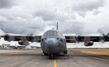 Tonga, mbërrin avioni i parë i ndihmës së huaj nga Zelanda e Re
