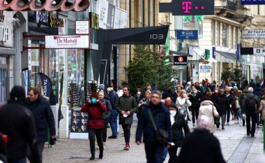 Austria do të lehtësojë masat kufizuese kundër COVID-19