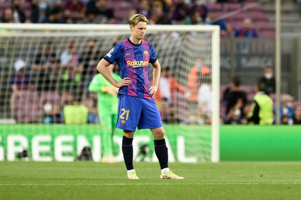 Man Utd insists on the transfer of Frenkie de Jong Telegrafi Telegrafi