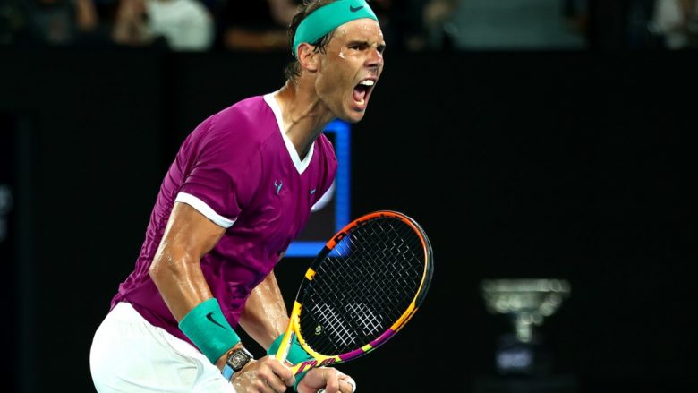 Nadal fiton finalen e çmendur ndaj Medvedev në Australian Open dhe shkruan historinë në tenis me titullin e 21-të Grand Slam