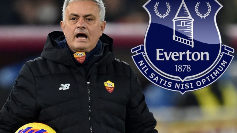 Jose Mourinho prioritet i Evertonit, por portugezi nuk mendon ta lërë Romën
