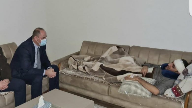 ​Samedin Mehmeti vizitoi policin që u lëndua gjatë intervenimit në një rast dhune familjare