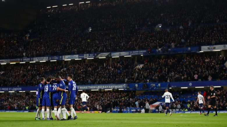 Chelsea fiton ndeshje e parë ndaj Tottenham në gjysmëfinale të EFL Cup