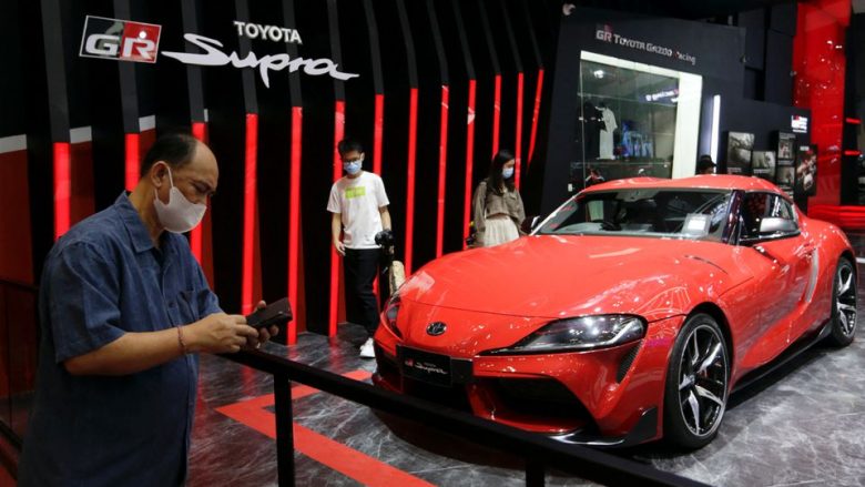 Toyota mbetet shitësi më i madh i makinave në botë