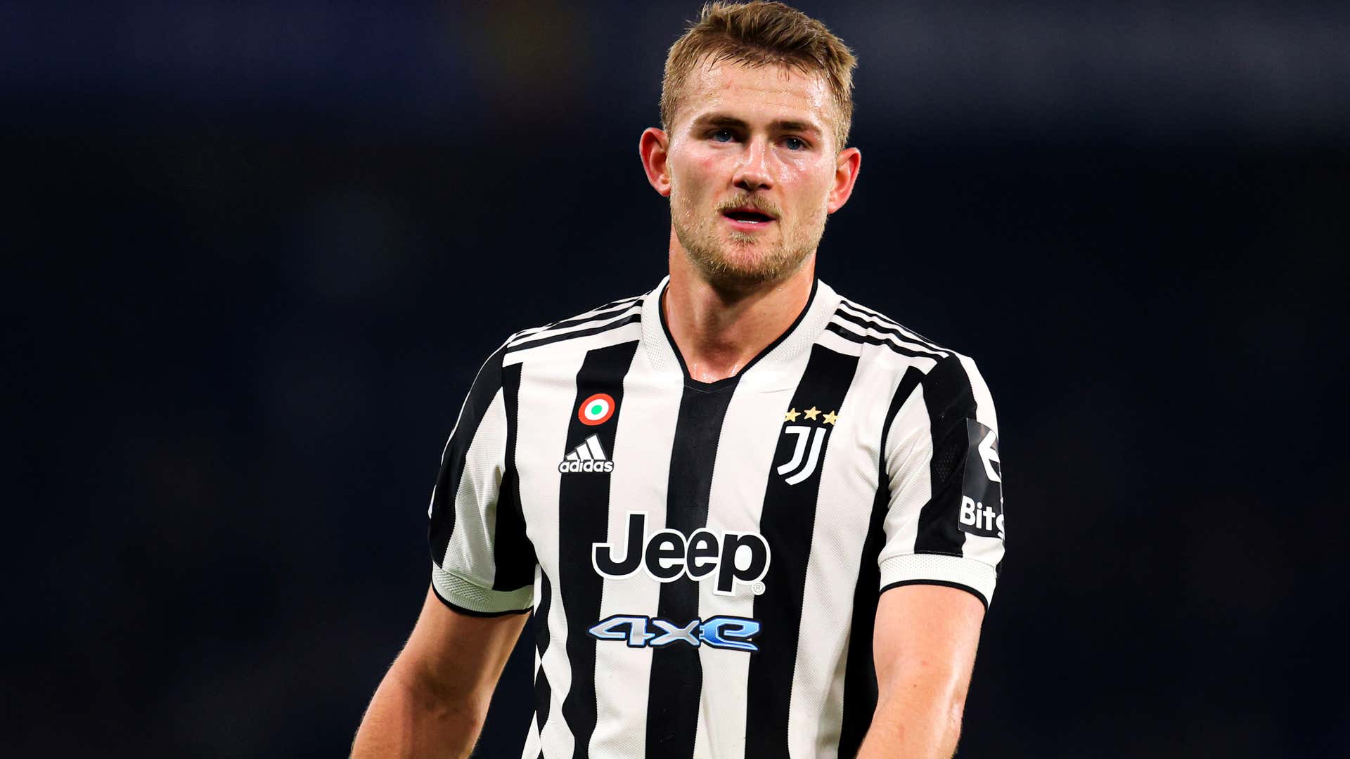 Juventusi i vendos çmimin e largimit mbrojtësit De Ligt