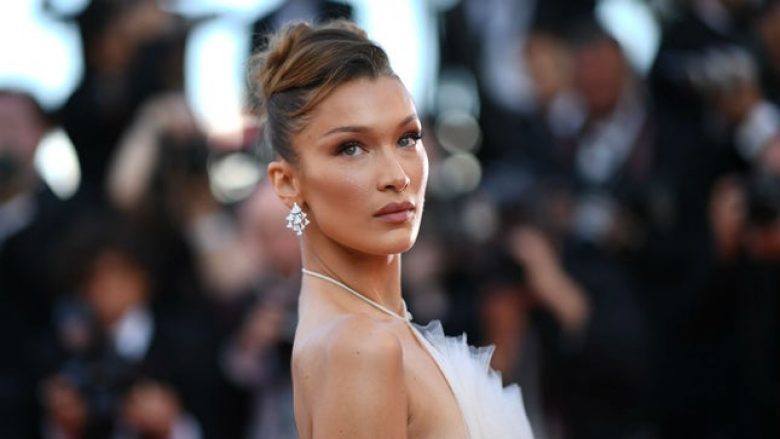 Bella Hadid thotë se ka hequr dorë përfundimisht nga alkooli