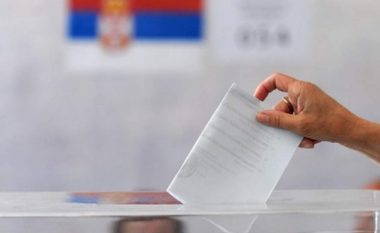 Beogradi i bindet rezolutës së Kuvendit të Kosovës, serbët nga Kosova do të votojnë në katër qytete të Serbisë