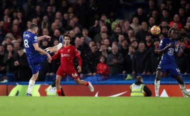 Chelsea dhe Liverpooli ndajnë pikët në një ndeshje dinamike ku u shënuan katër gola