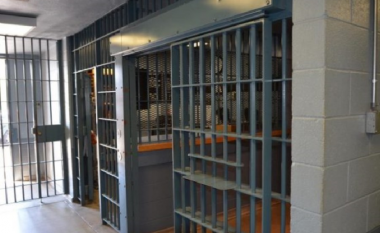 Një person arratiset nga paraburgimi në stacionin policor në Drenas – IPK nis hetimet