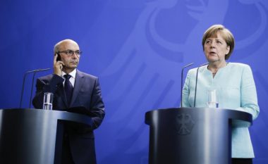 Mustafa tregon detajet e takimit me kancelaren Merkel për kompaninë gjermane “Bilfinger”