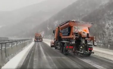 Ministria e Infrastrukturës: Të gjitha rrugët e Kosovës janë të kalueshme