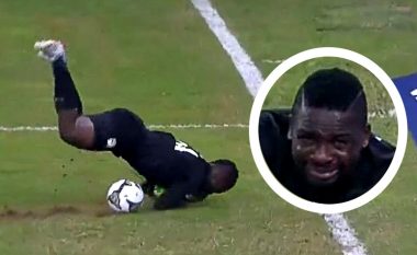 Gafa e pabesueshme e portierit në Kupën e Afrikës që u bë virale në internet