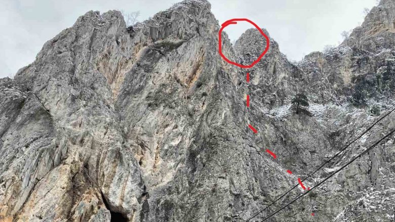 Shkëmbi i rrezikshëm në Matkë, QMK: Qytetarët të mos lëvizin rreth shkëmbit