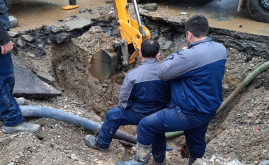Sanohet defekti i madh në ujësjellësin e Shkupit