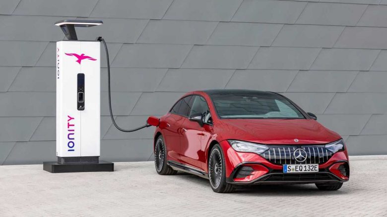 Mercedes-AMG prezanton modelet elektrike EQE, më shumë kuaj-fuqi dhe teknologji të avancuar