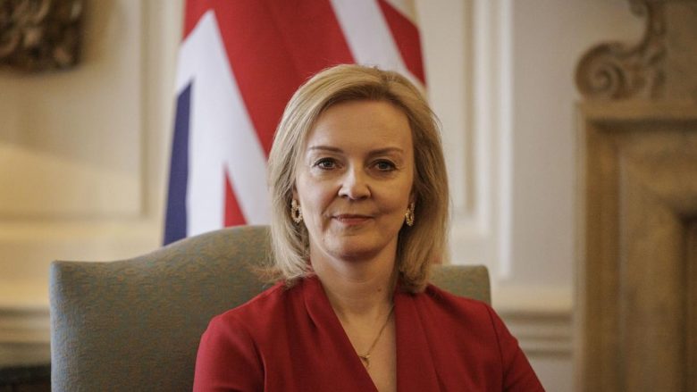 Sekretarja e Jashtme britanike: Ministrat e G7-ës janë pajtuar për “pako të fuqishme” të sanksioneve kundër Rusisë