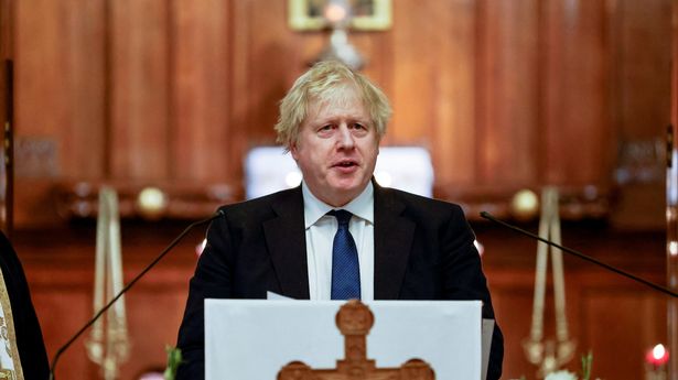 Kryeministri britanik sërish ndihmon Ukrainën, jep dritën e gjelbër për dërgimin e armëve tjera
