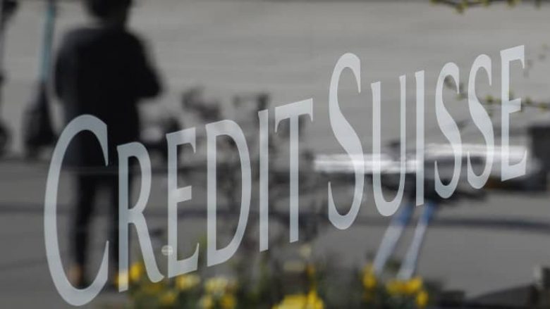 Një rrjedhje e madhe e të dhënave thuhet se ka zbuluar sesi Credit Suisse “u shërbeu njerëzve të fortë dhe spiunëve”