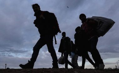 Dymbëdhjetë migrantë vdesin shkaku i temperaturave të ulëta – Turqia dhe Greqia fajësojnë njëra-tjetrën