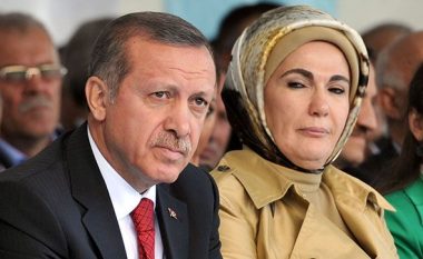 Erdogan dhe bashkëshortja infektohen me coronavirus: Lutuni për ne