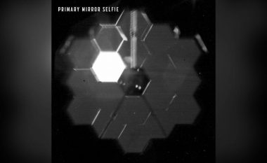 Imazhi i parë testues i teleskopit Webb - vjen 'selfie' i papritur 1.6 milion kilometra larg Tokës