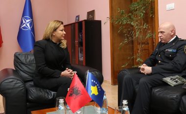 Zëvendësministrja e Mbrojtjes Bici pret komandantin e FSK-së, Shqipëria do të rrisë numrin e trupave në misionin e KFOR-it