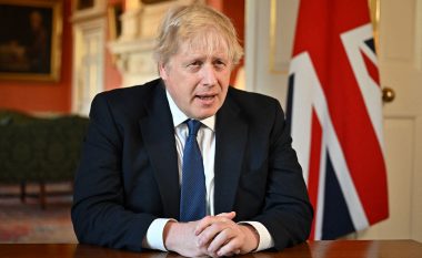 Boris Johnson bën thirrje që Rusisë t’i bllokohet qasja në SWIFT