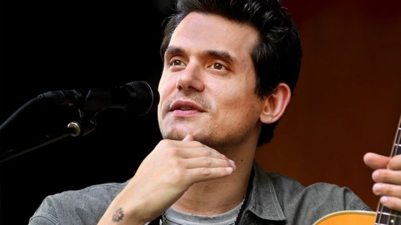 John Mayer rezulton sërish pozitiv me COVID-19, riplanifikon koncertet e turneut të ri
