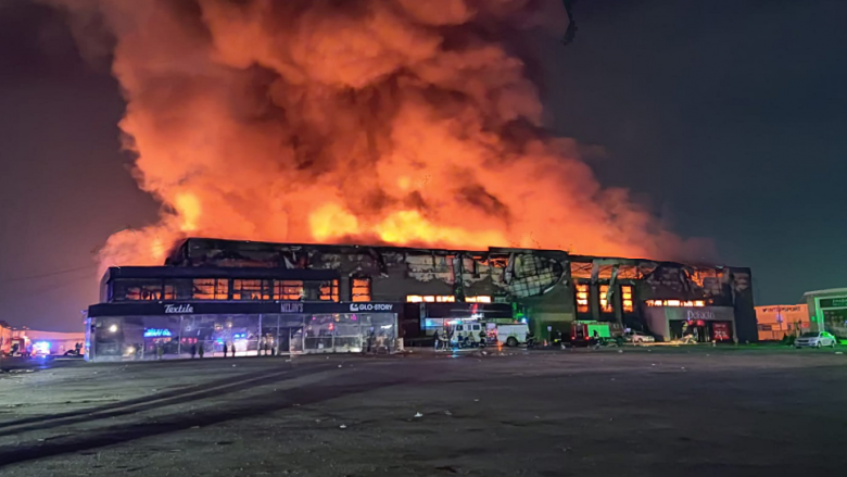 Zjarri në “Viva Fresh Store”, Policia dhe zjarrfikësit japin detajet