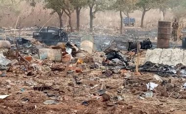 “Kishte trupa kudo – shpërthimi arriti të shkulte pemët”: Rreth 60 të vdekur nga shpërthimi në një minierë ari në Burkina Faso