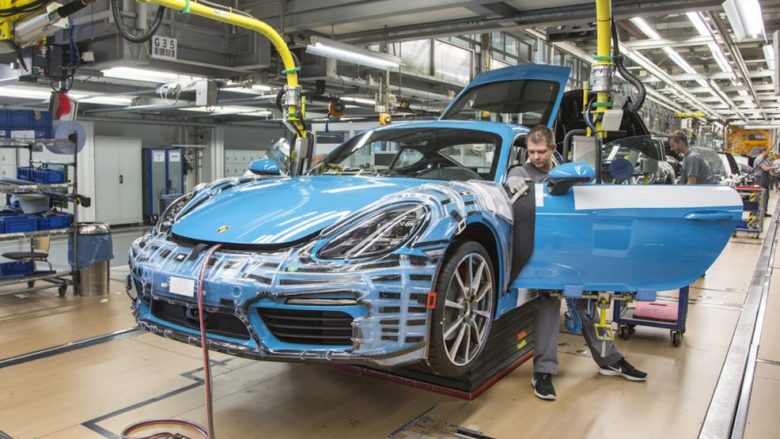 Porsche po e shndërron fabrikën e saj kryesore në një prodhues të makinave sportive tërësisht elektrike